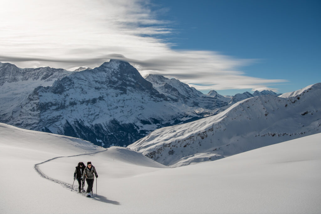 Snowshoeing na Suíça